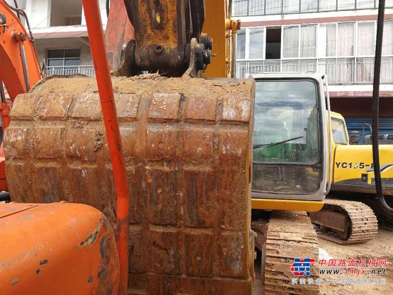 重庆出售转让二手20000小时2008年住友SH120挖掘机