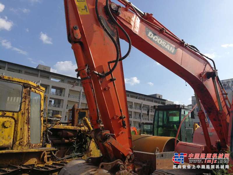 重庆出售转让二手7000小时2012年斗山DH150LC挖掘机