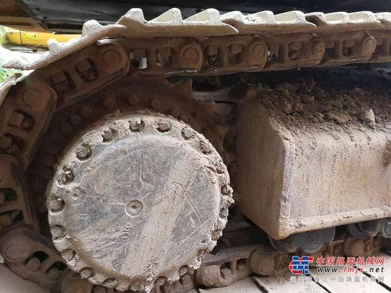 重庆出售转让二手8300小时2011年现代R225LC挖掘机