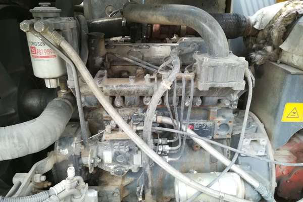 辽宁出售转让二手6000小时2012年卡特重工CT80挖掘机