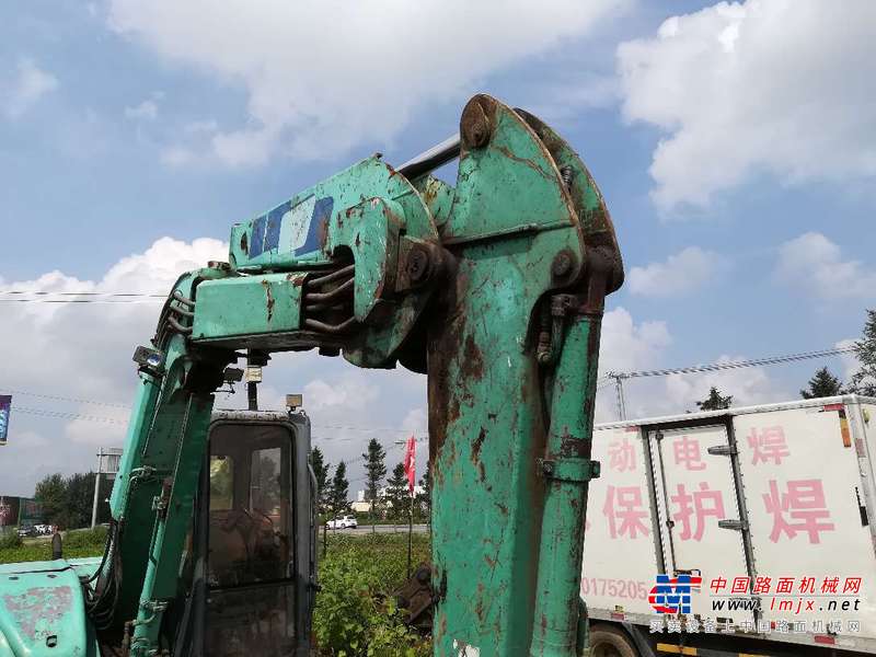 辽宁出售转让二手6000小时2004年日立EX75UR挖掘机