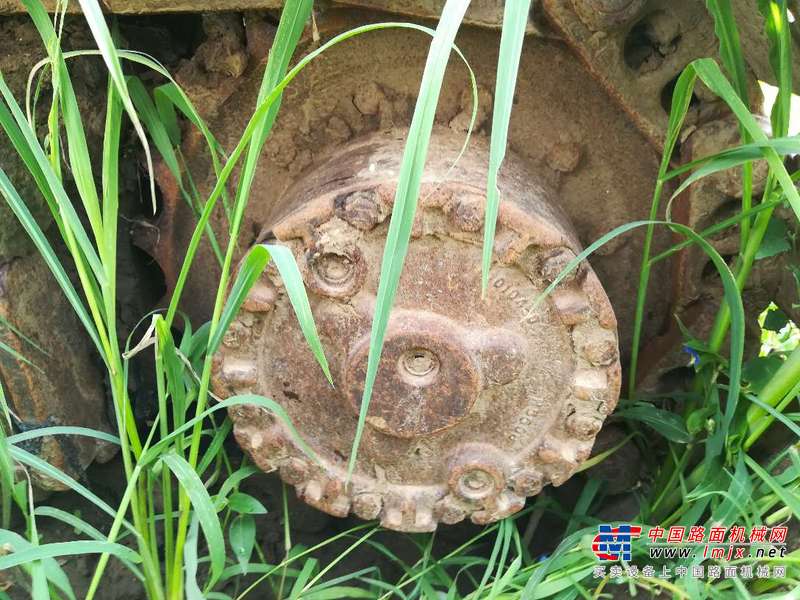 辽宁出售转让二手6000小时2004年日立EX75UR挖掘机