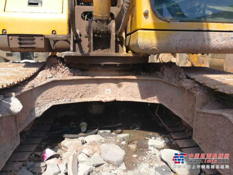 重庆出售转让二手3000小时2014年临工LG685挖掘机