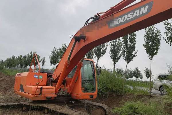 辽宁出售转让二手6000小时2011年斗山DH225LC挖掘机