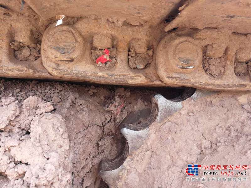 重庆出售转让二手8000小时2010年斗山DH225LC挖掘机