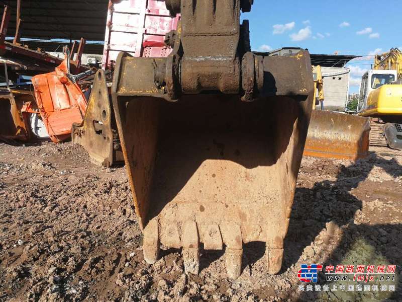 重庆出售转让二手5800小时2012年住友SH130挖掘机