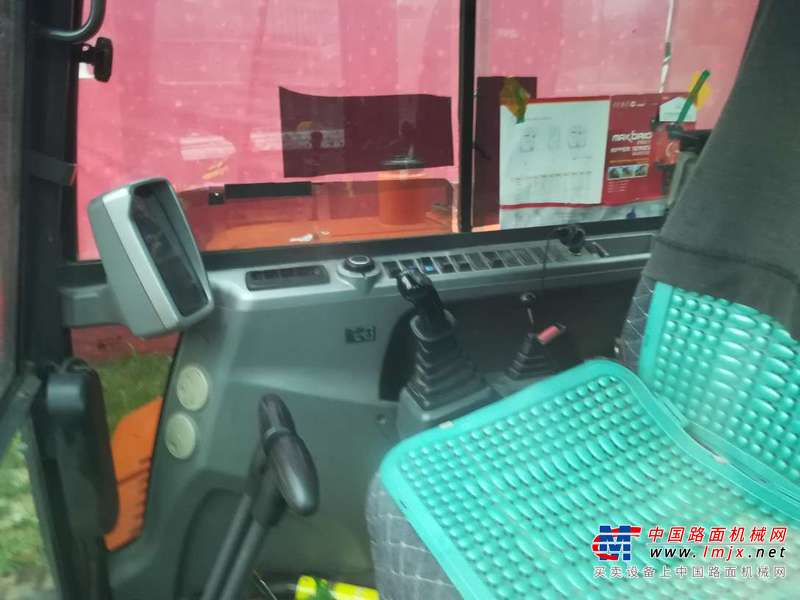 辽宁出售转让二手8000小时2010年斗山DX60挖掘机