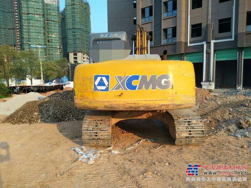 江西出售转让二手8500小时2010年徐工XE150D挖掘机