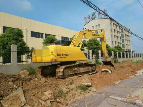江西出售转让二手4000小时2013年住友SH210挖掘机