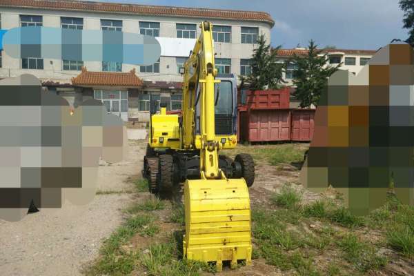 辽宁出售转让二手1小时2015年犀牛重工XN80挖掘机