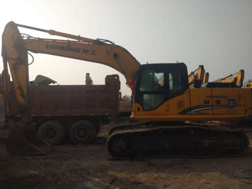 陕西出售转让二手7300小时2013年龙工LG6225挖掘机