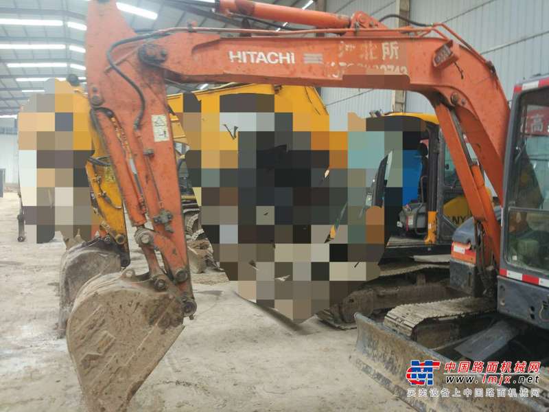 陕西出售转让二手8000小时2007年日立EX55UR挖掘机