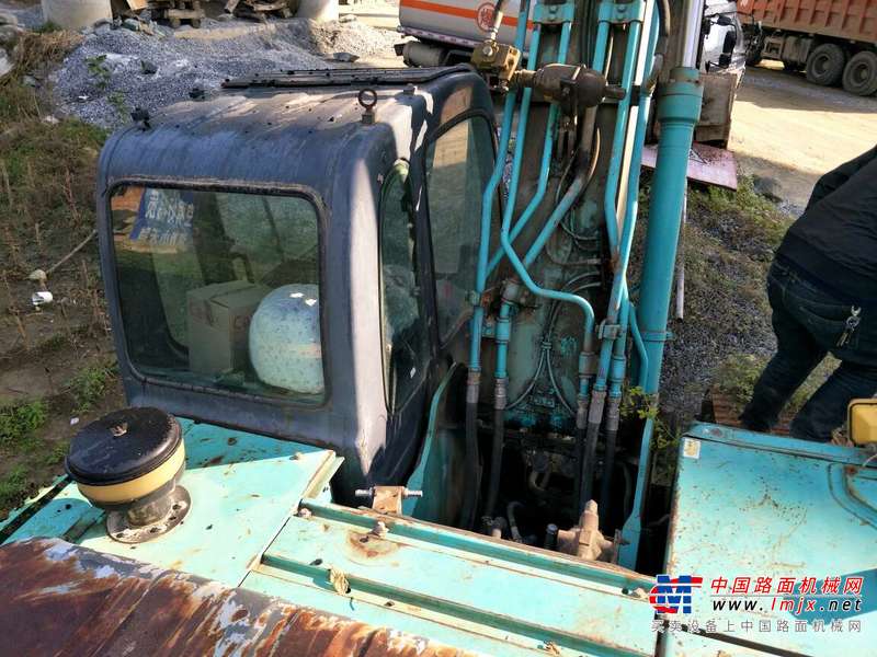 四川出售转让二手8000小时2010年神钢SK250挖掘机