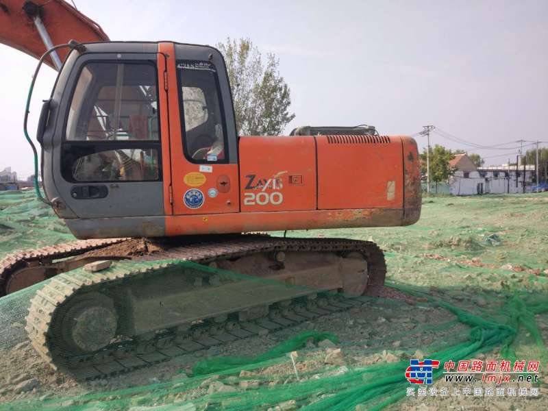 山东出售转让二手12000小时2005年日立ZX200挖掘机
