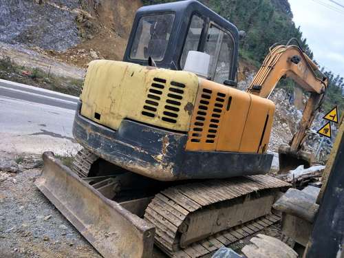 贵州出售转让二手9600小时2006年恒天九五重工JV85挖掘机