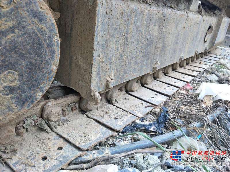 贵州出售转让二手9600小时2006年恒天九五重工JV85挖掘机