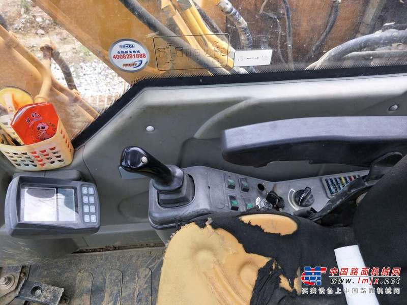 贵州出售转让二手4200小时2014年福田雷沃FR80G挖掘机