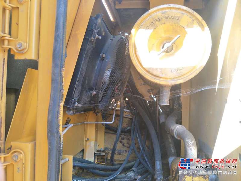 云南出售转让二手6000小时2009年小松PC220挖掘机