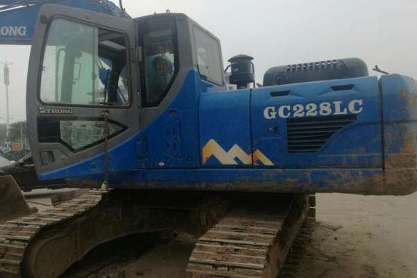 山东出售转让二手5961小时2011年山重建机GC228LC挖掘机