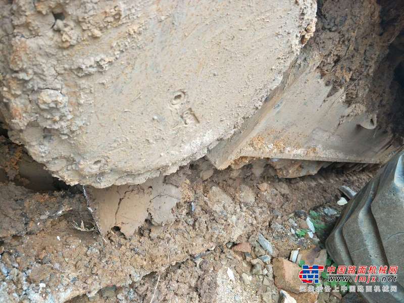 湖南出售转让二手5000小时2012年格瑞德GME230挖掘机