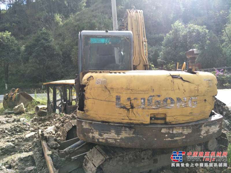 云南出售转让二手5000小时2008年柳工CLG908C挖掘机