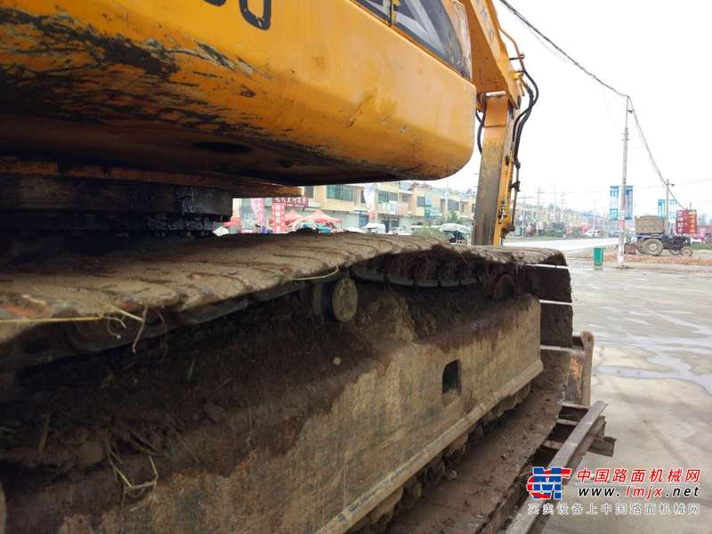 山东出售转让二手4600小时2011年龙工LG6090挖掘机