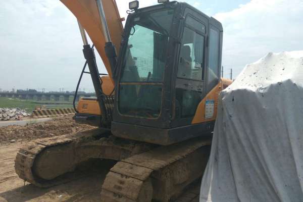山东出售转让二手3600小时2015年三一重工SY135C挖掘机
