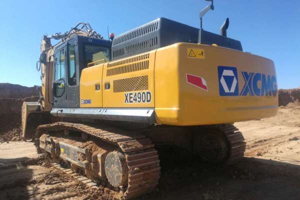 山西出售转让二手2000小时2015年徐工XE490CK挖掘机