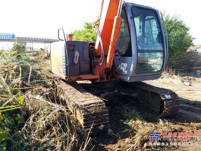 河北出售转让二手6000小时2010年日立ZX70挖掘机