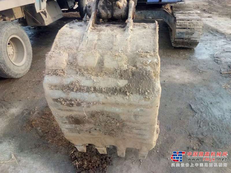 黑龙江出售转让二手7000小时2007年小松PC75UU挖掘机