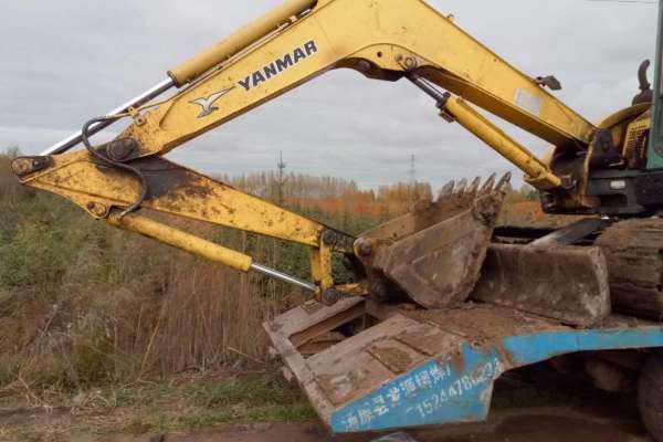 黑龙江出售转让二手6000小时2009年洋马ViO75挖掘机