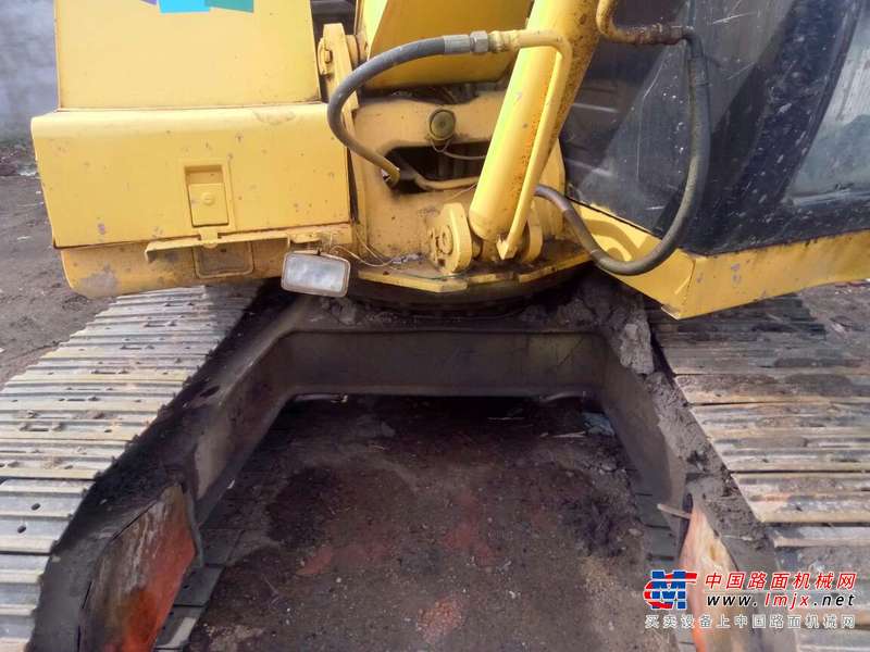 黑龙江出售转让二手6000小时2008年恒特重工HT120A挖掘机