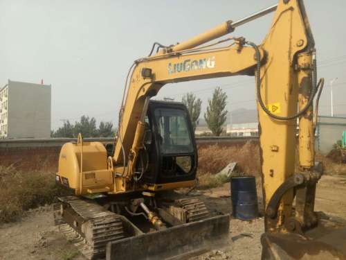 辽宁出售转让二手8000小时2009年柳工CLG907挖掘机