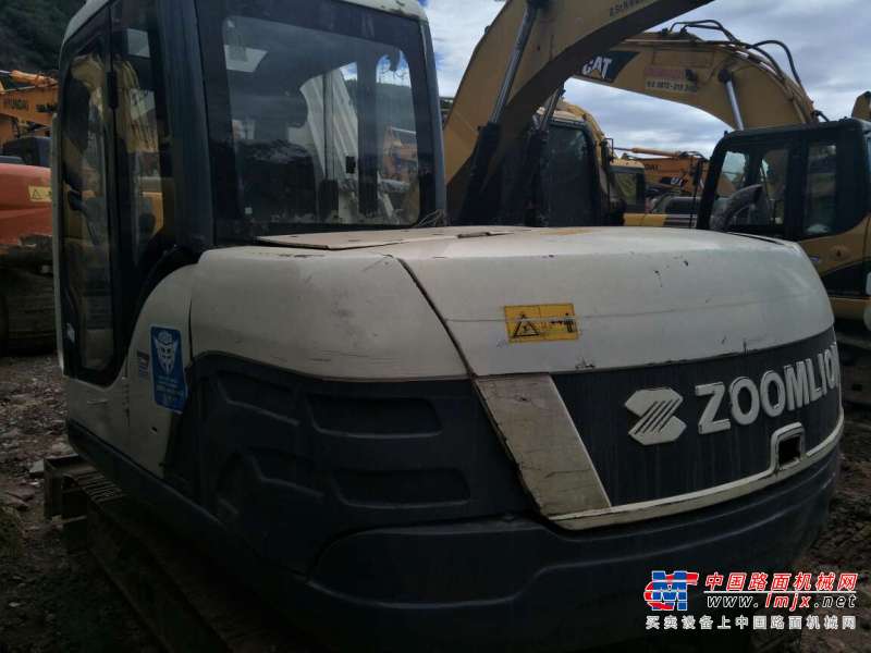 云南出售转让二手4000小时2012年中联重科ZE80E挖掘机