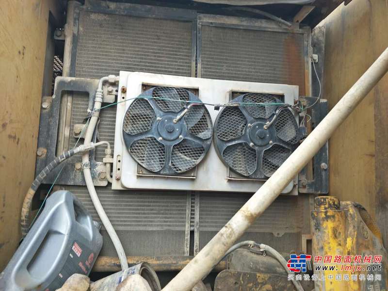 贵州出售转让二手11000小时2007年卡特彼勒320C挖掘机