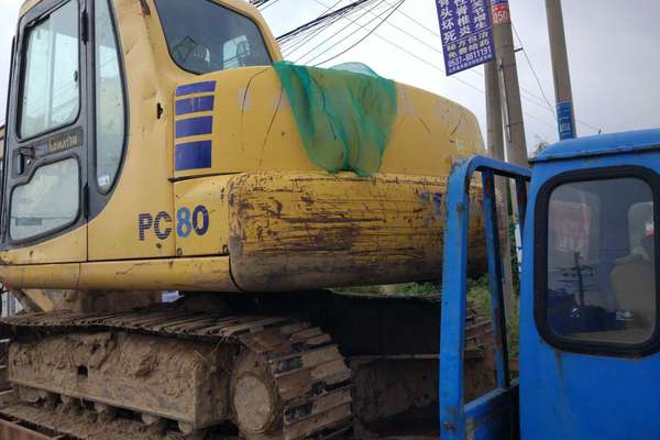 山东出售转让二手9600小时2010年小松PC60挖掘机