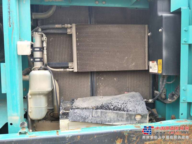 云南出售转让二手6000小时2011年神钢SK250挖掘机
