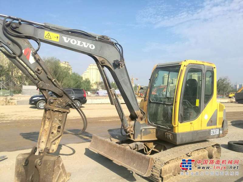 山东出售转让二手8937小时2010年沃尔沃EC55BPRO挖掘机