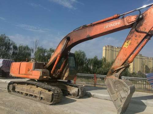 山东出售转让二手10523小时2006年日立ZX200挖掘机