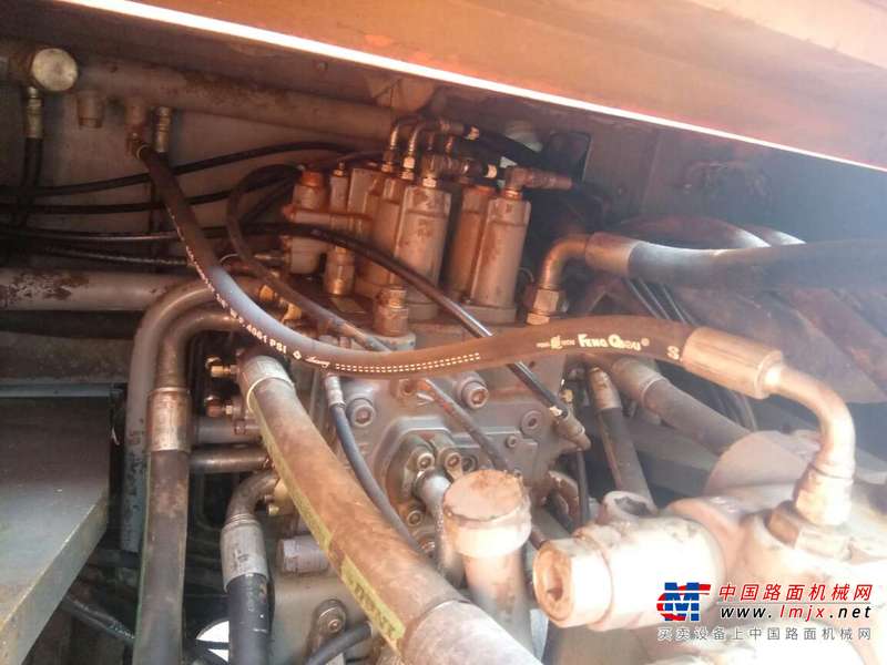 山东出售转让二手8000小时2011年日立ZX330挖掘机