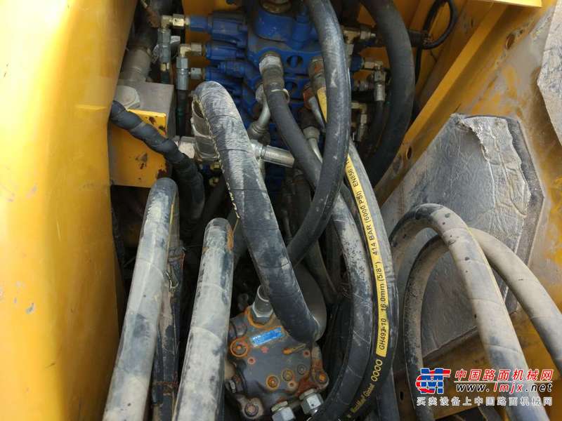 陕西出售转让二手4800小时2011年临工LG685挖掘机