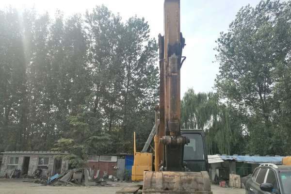 山东出售转让二手7683小时2010年柳工922D挖掘机