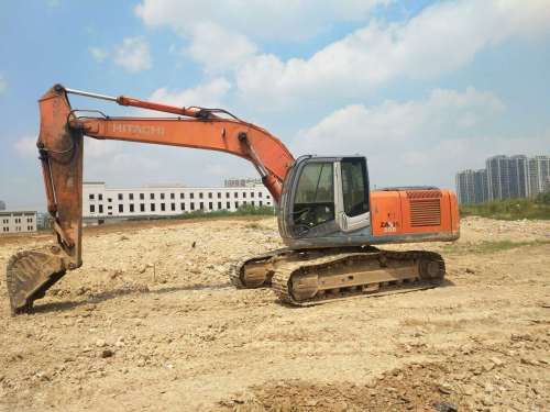 江西出售转让二手8000小时2011年日立ZX200挖掘机