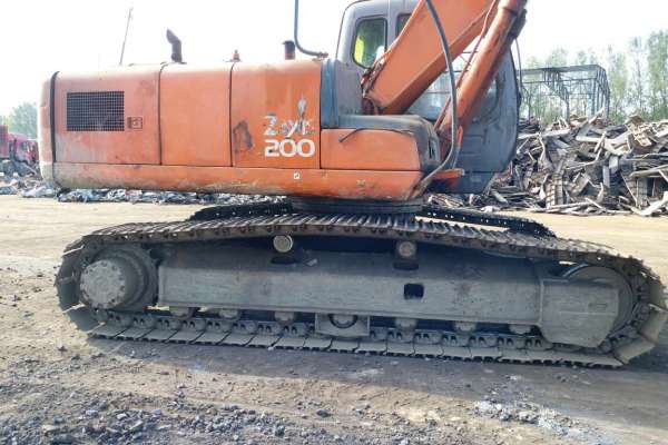河北出售转让二手10000小时2003年日立ZX200挖掘机