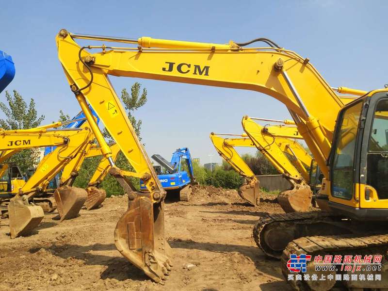 山东出售转让二手4000小时2013年山重建机JCM921D挖掘机