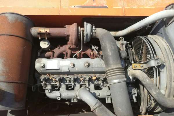 山东出售转让二手7538小时2004年日立ZX200挖掘机