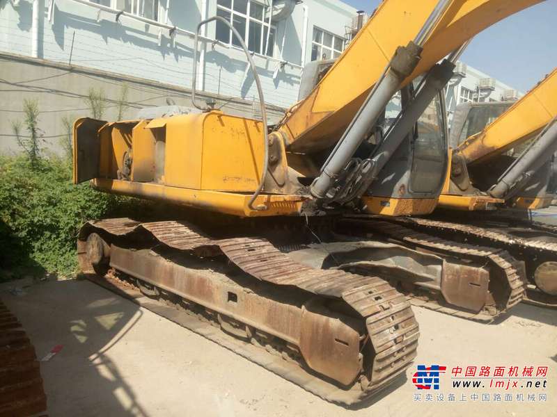 山东出售转让二手7000小时2010年徐工XE250挖掘机