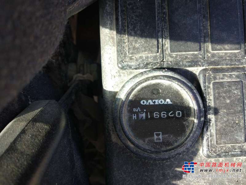 陕西出售转让二手2991小时2014年沃尔沃EC140BLC挖掘机