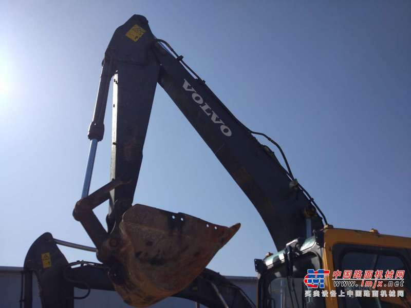 陕西出售转让二手2991小时2014年沃尔沃EC140BLC挖掘机