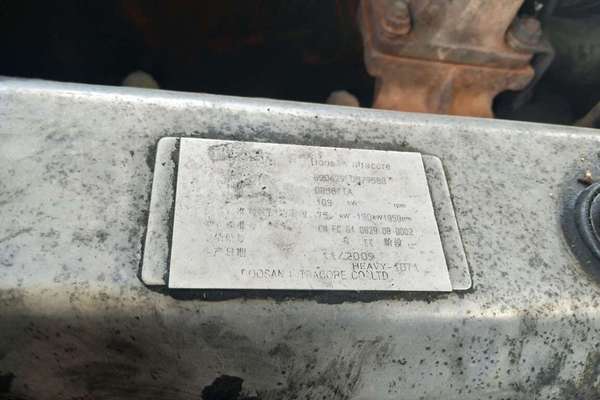 山东出售转让二手5000小时2010年斗山DH220LC挖掘机